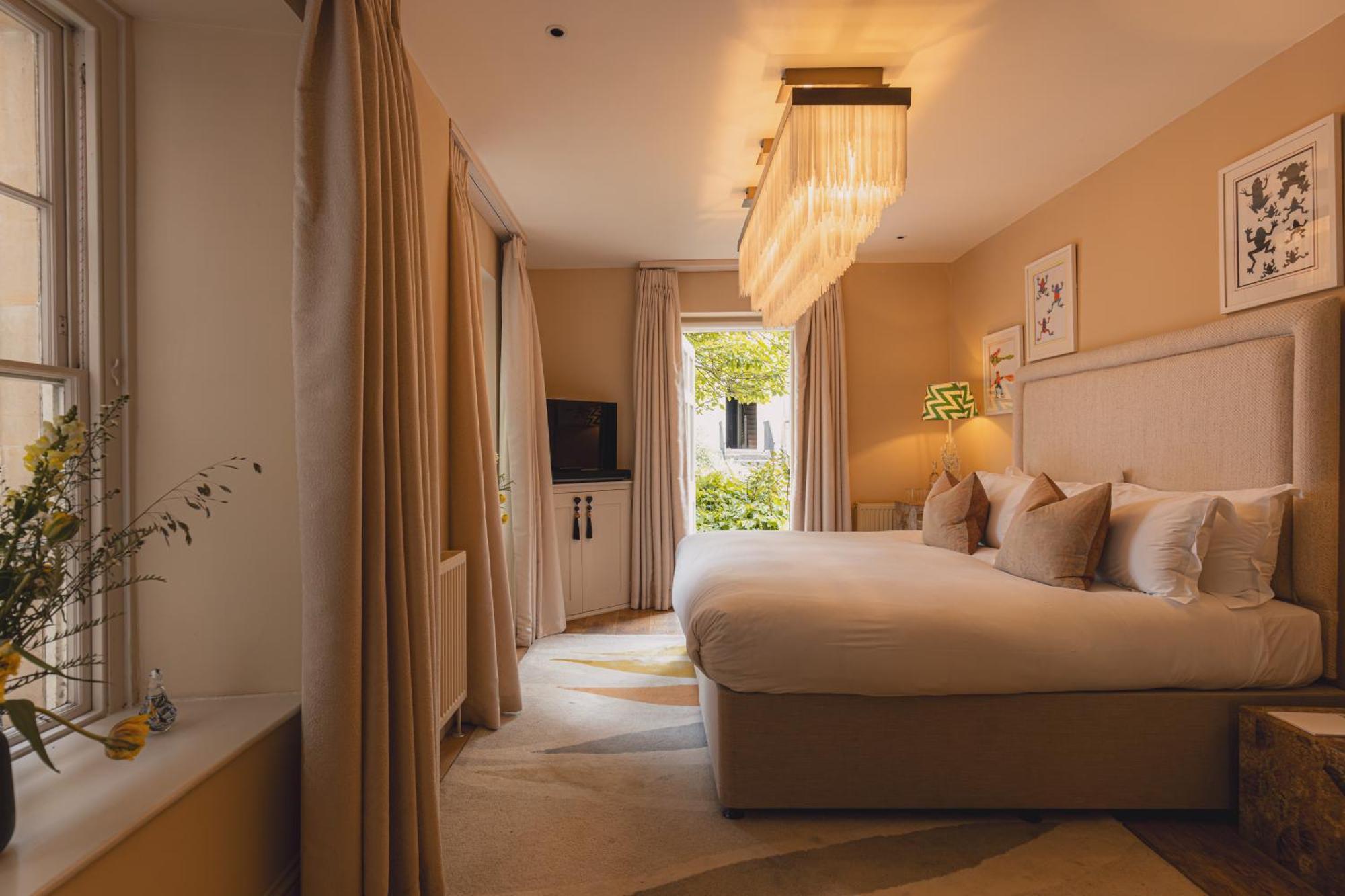 No 15 By Guesthouse, Bath Exterior foto A room at The Ivy Collection