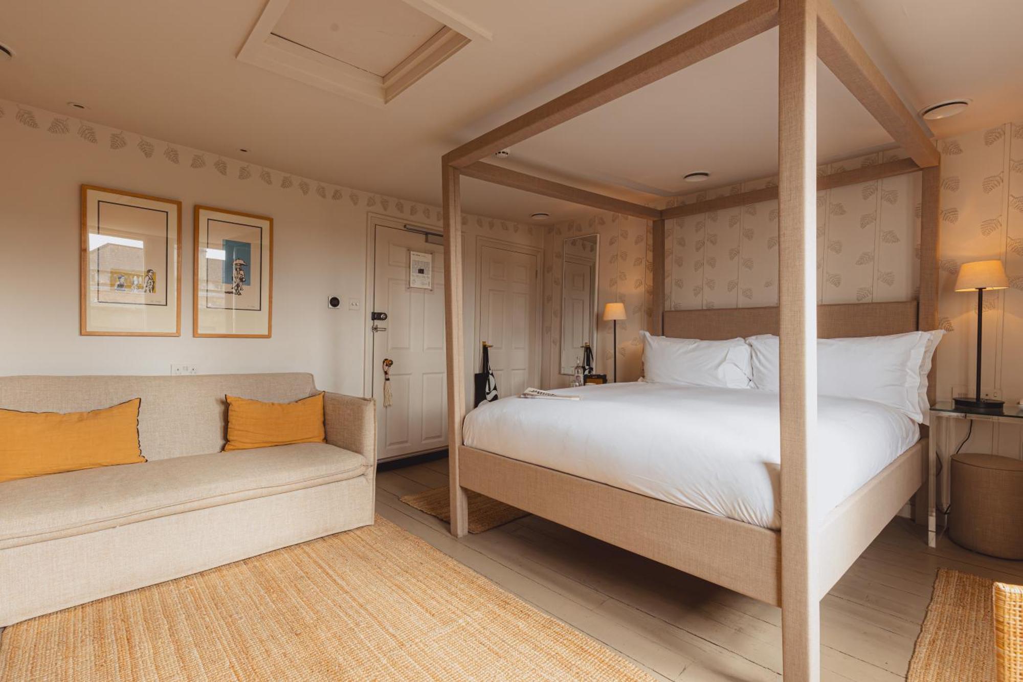 No 15 By Guesthouse, Bath Exterior foto A bedroom at The Ivy Hotel